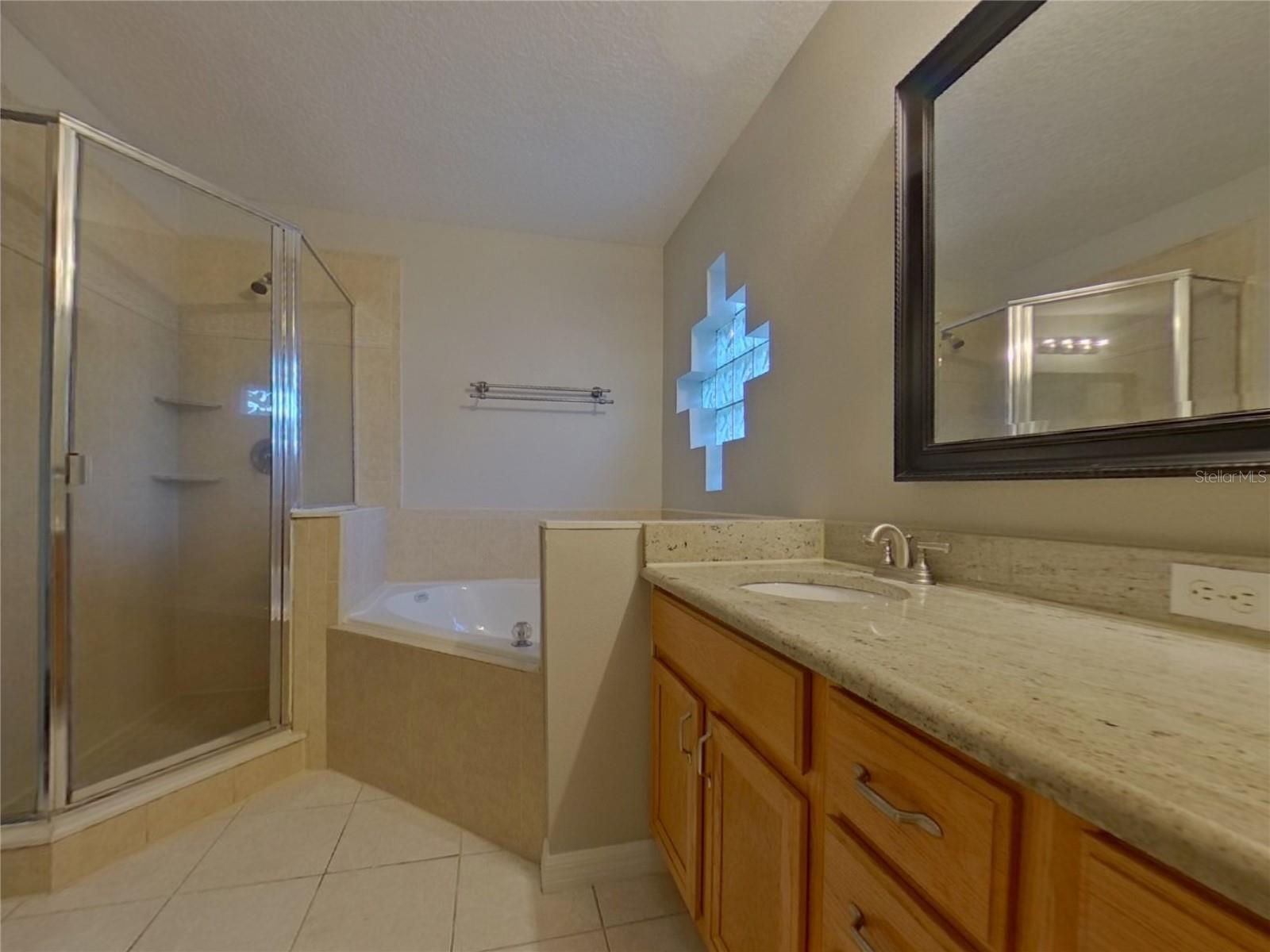 CROSS CREEK PH 02 - Residential Lease