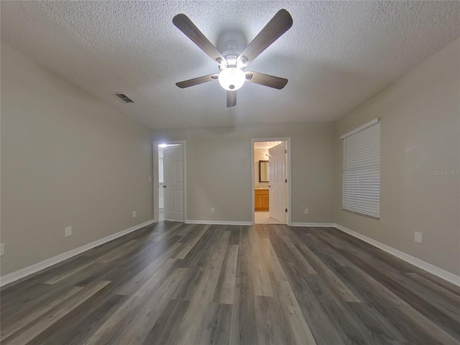 CROSS CREEK PH 02 - Residential Lease