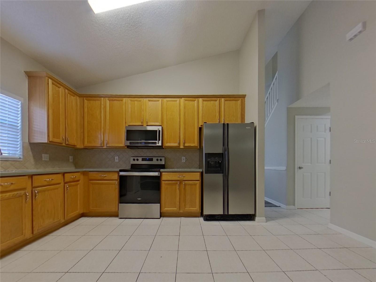 CROSS CREEK PH 02 - Residential Lease