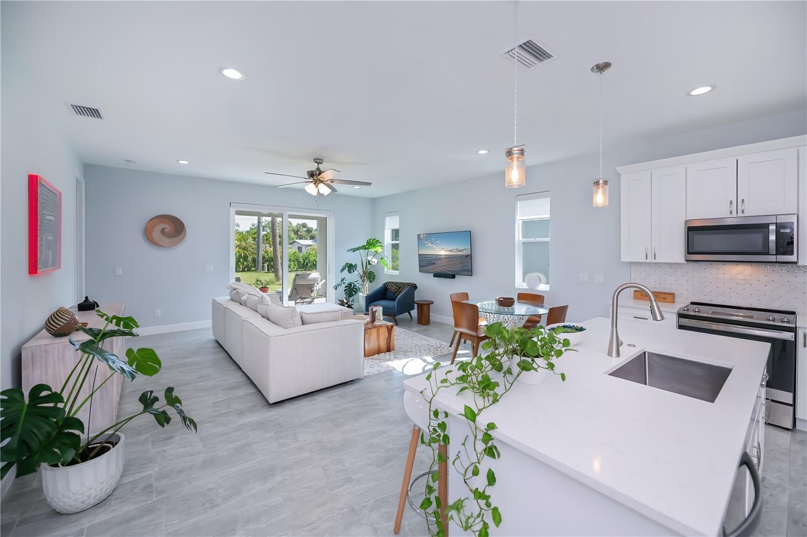 VENICE EDGEWOOD SEC OF - Residential