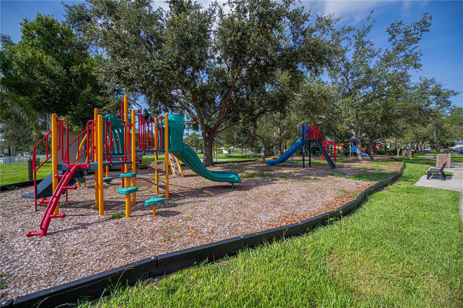 VENICE EDGEWOOD SEC OF - Residential