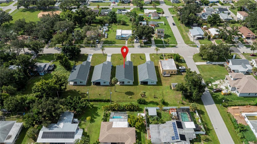 Photo of 809 Groveland Avenue, Venice, FL 34285 (MLS # N6139883)