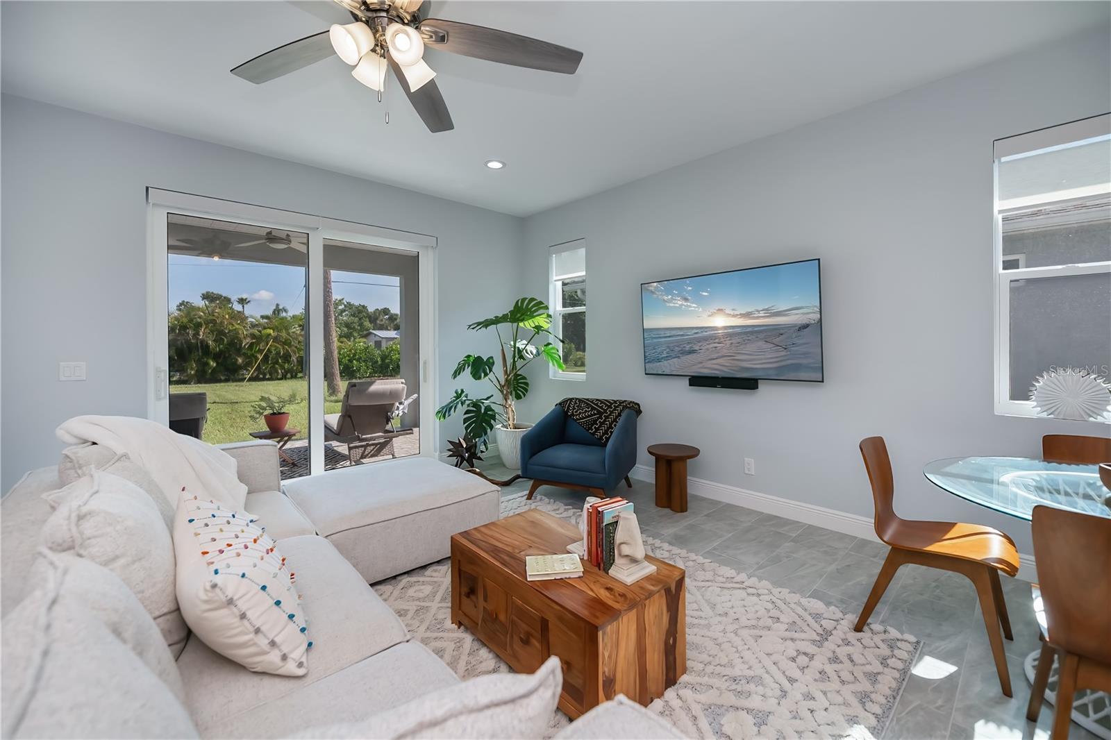 VENICE EDGEWOOD SEC OF - Residential