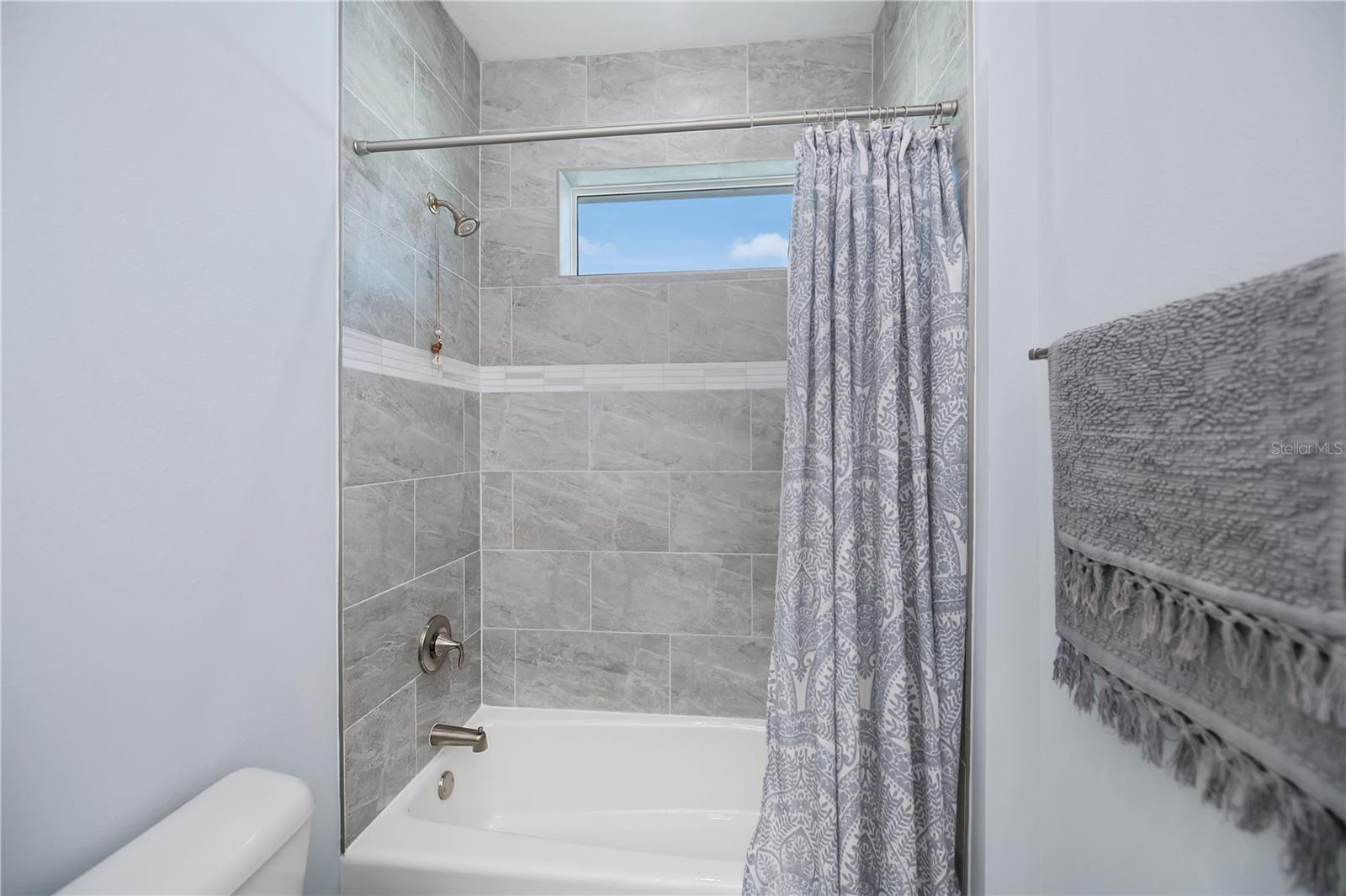 VENICE EDGEWOOD SEC OF - Residential