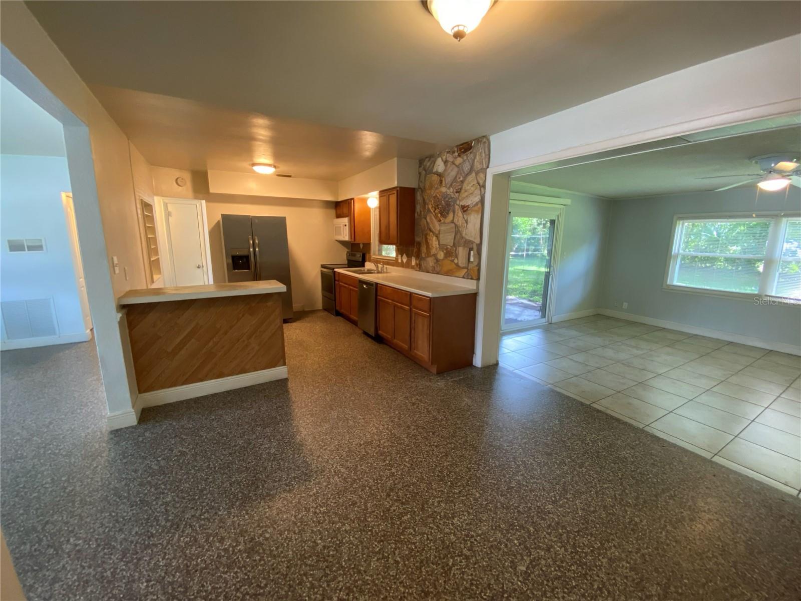 WINTER PARK ESTATES - Residential Lease