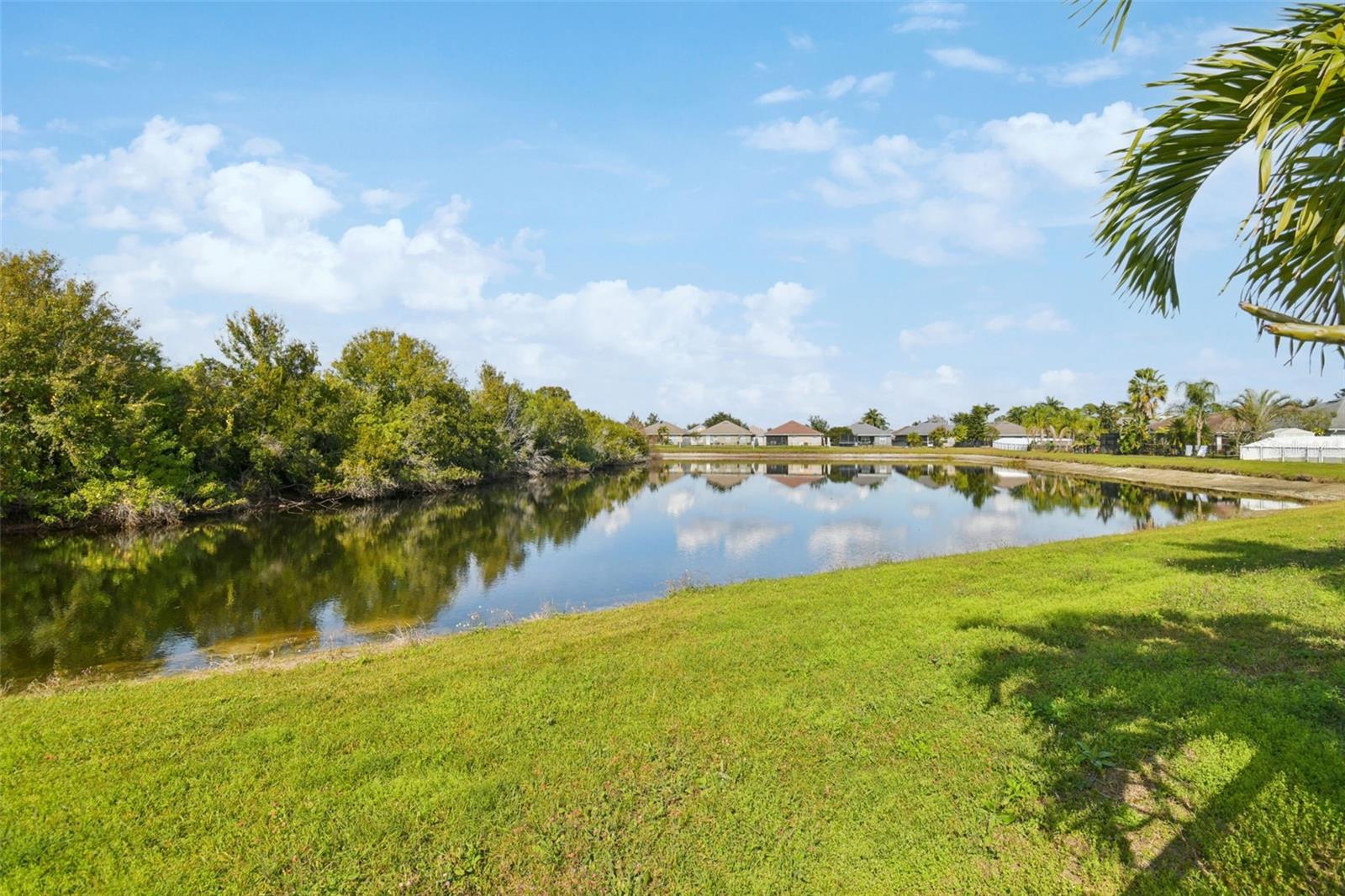 AYERSWORTH GLEN - Residential