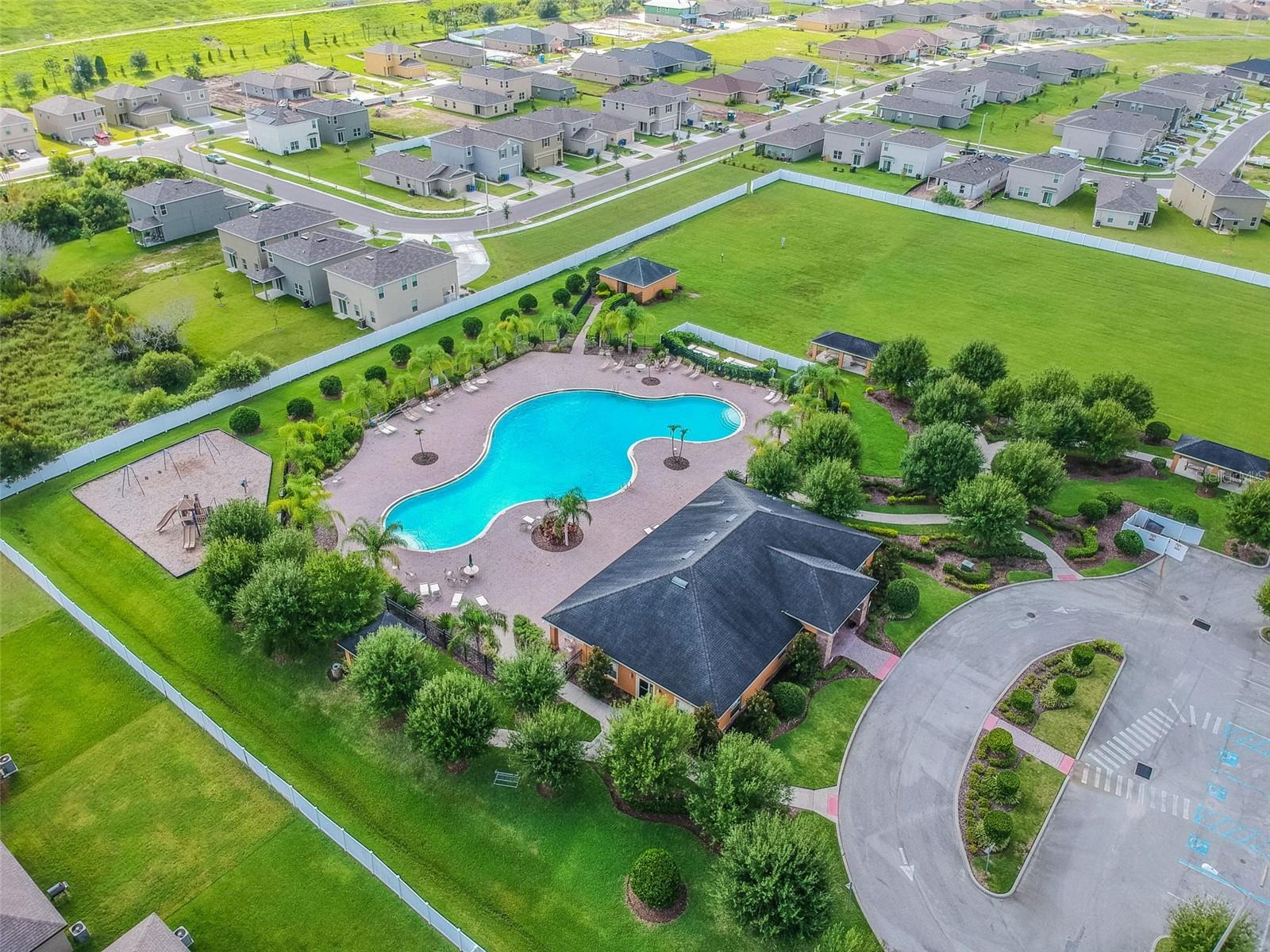 AYERSWORTH GLEN - Residential