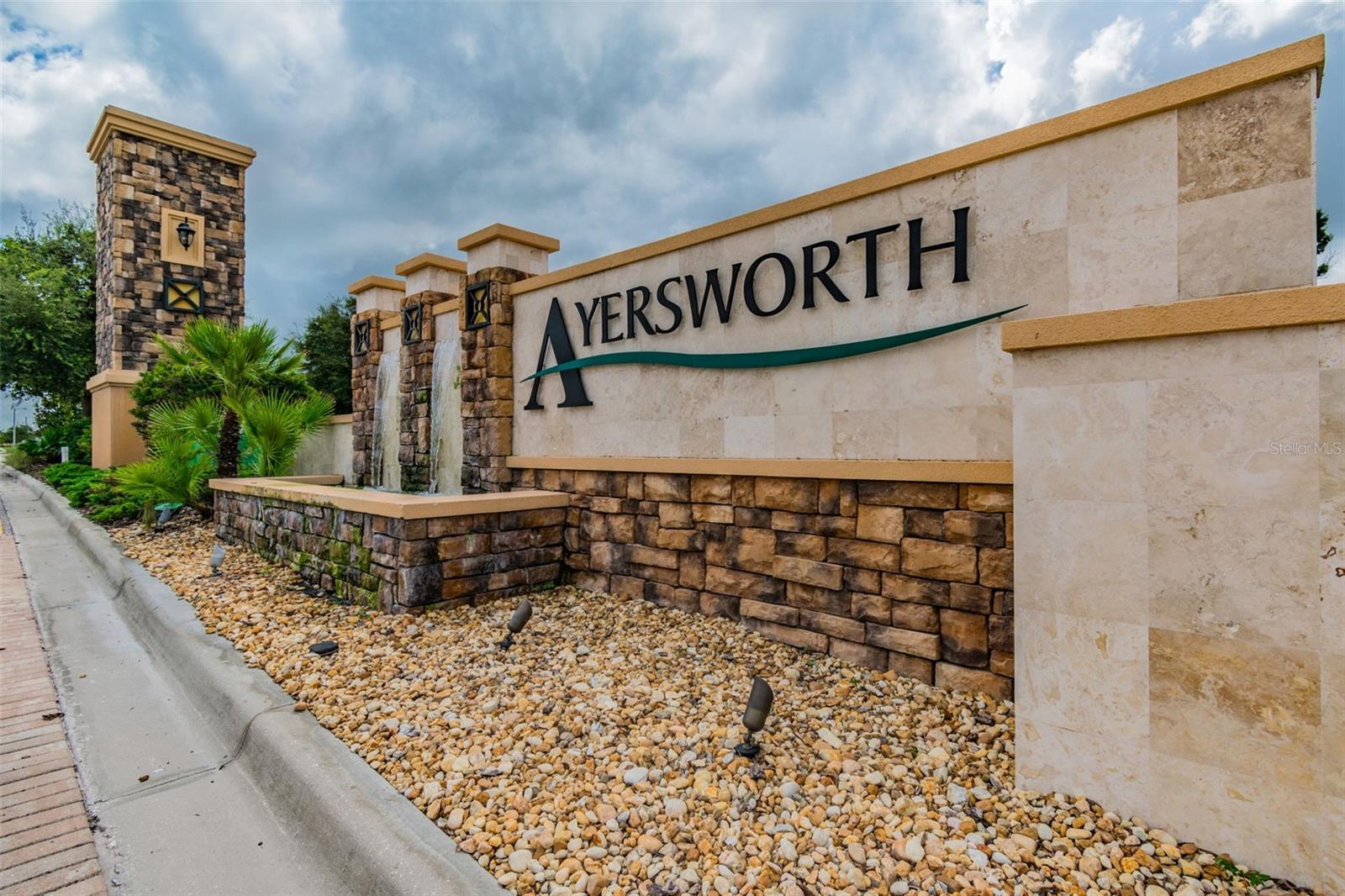 AYERSWORTH GLEN - Residential