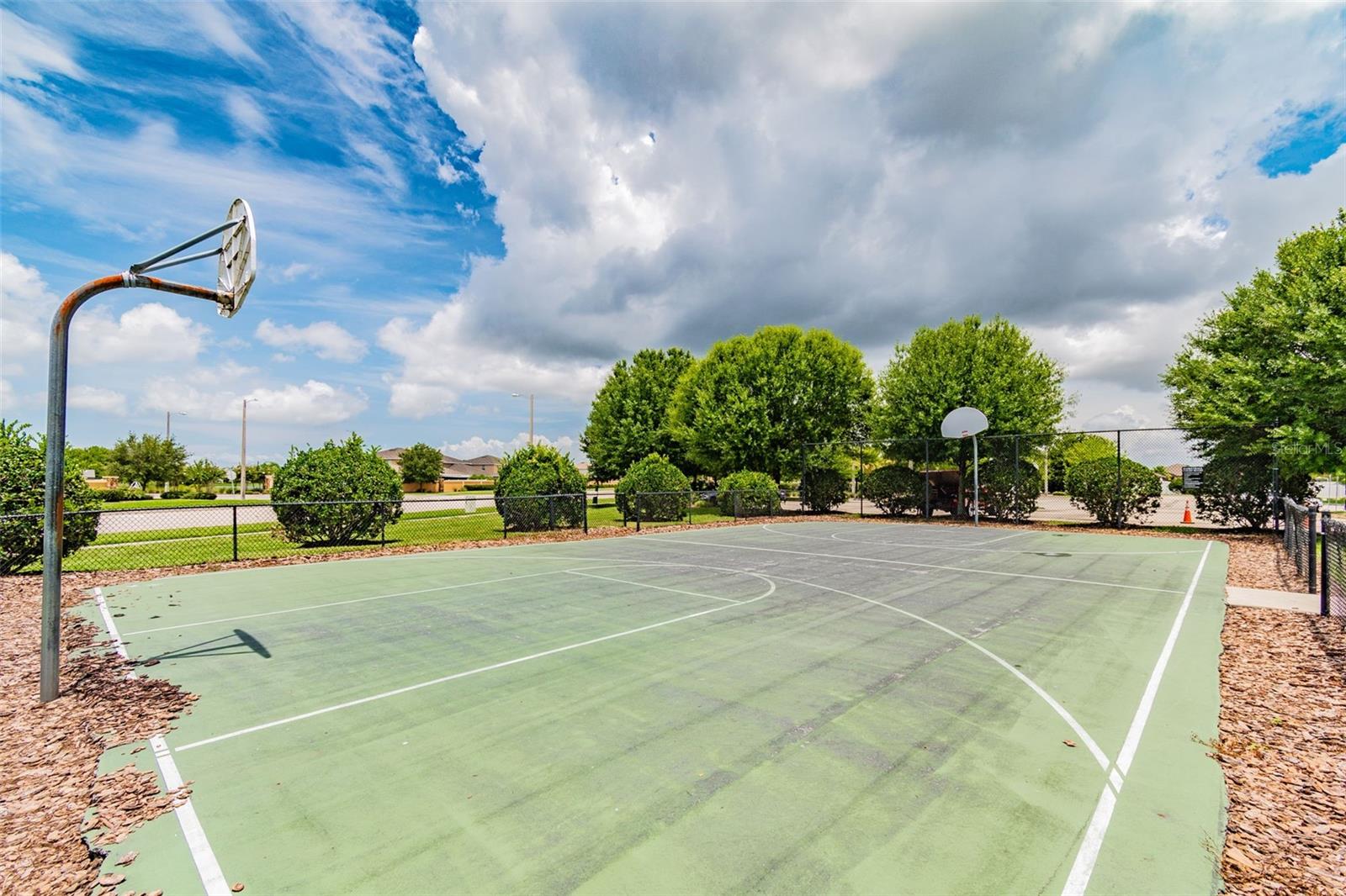 AYERSWORTH GLEN - Residential