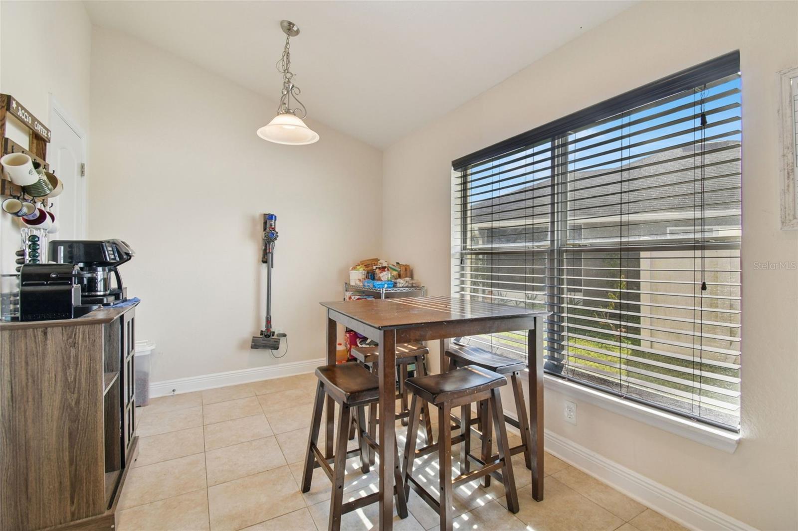 AYERSWORTH GLEN - Residential