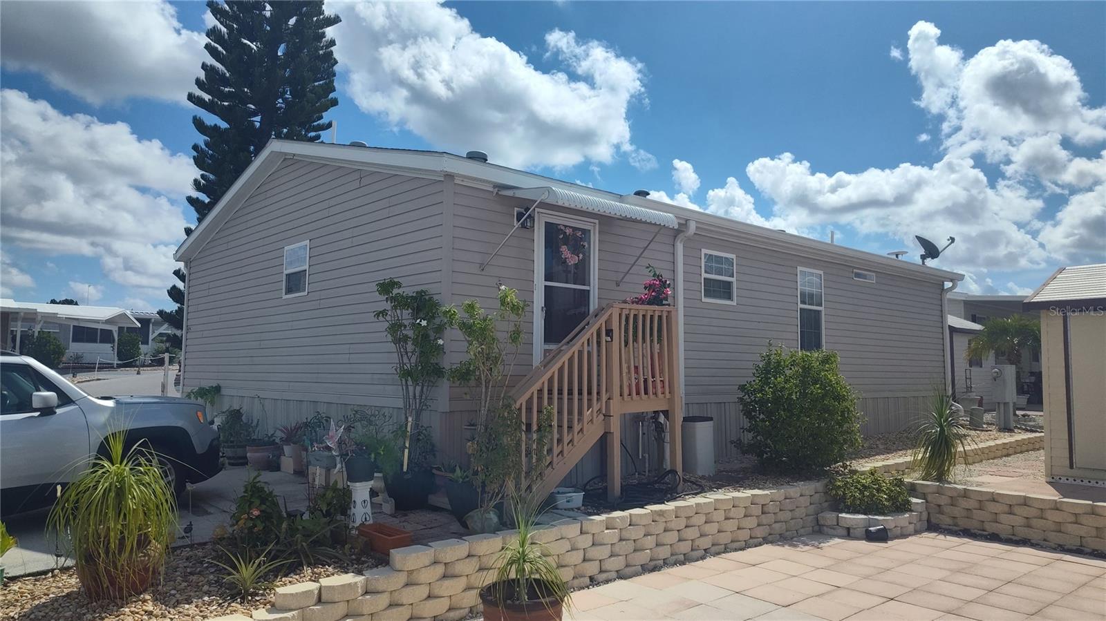 WEST VIEW RIDGE RESORTS INC - Residential