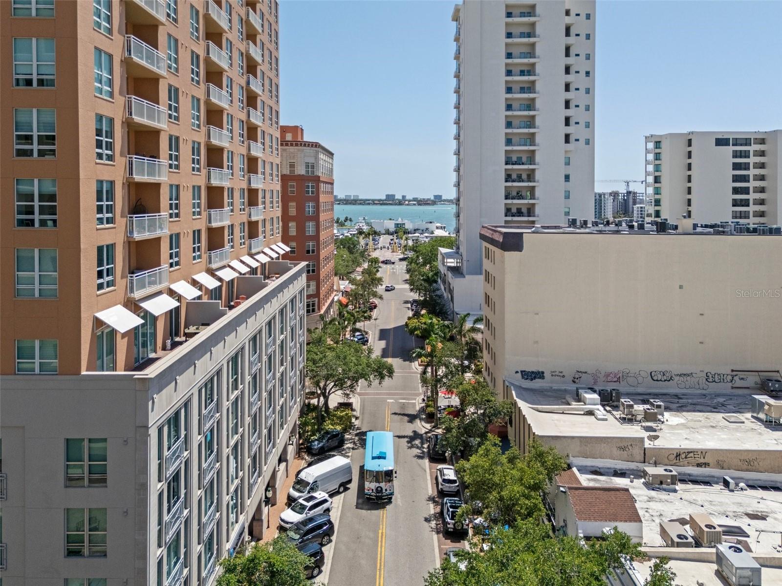 1350 MAIN RESIDENTIAL - Residential