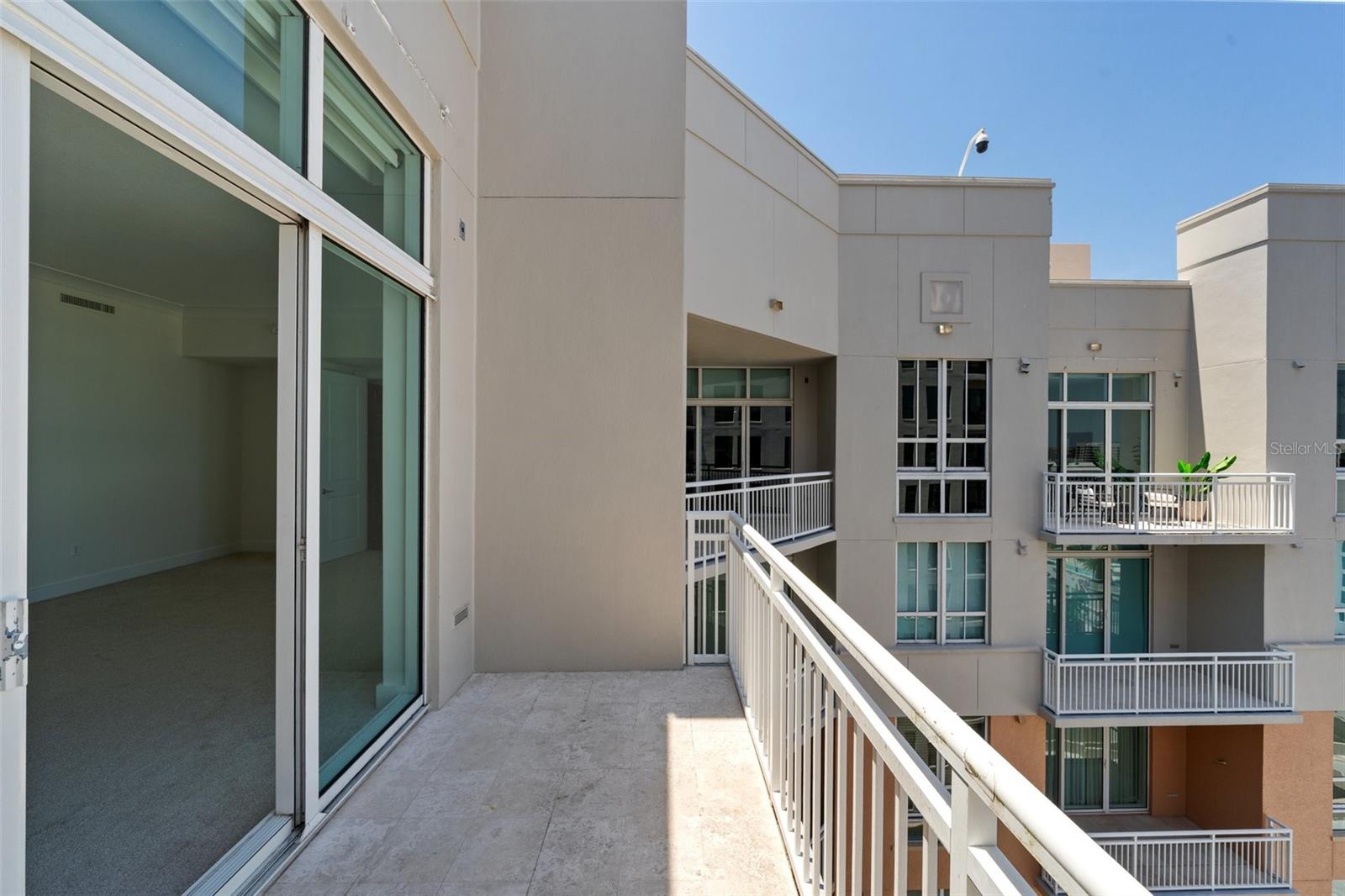 1350 MAIN RESIDENTIAL - Residential