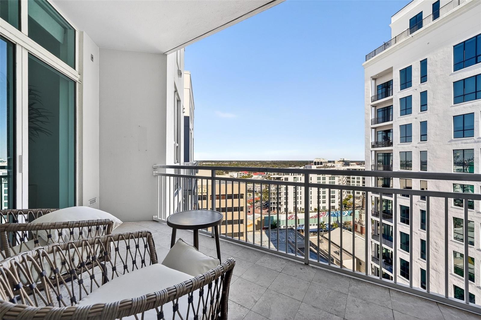 1350 MAIN RESIDENTIAL - Residential