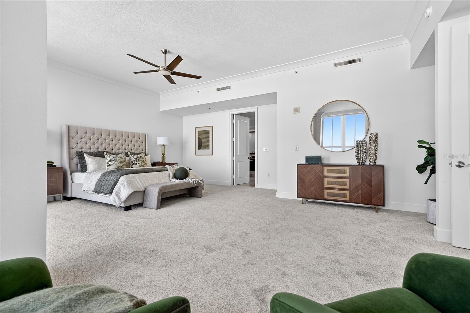 1350 MAIN RESIDENTIAL - Residential