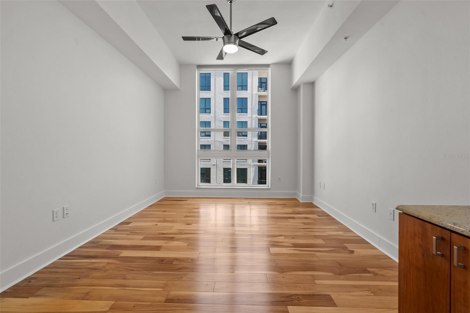 1350 MAIN RESIDENTIAL - Residential