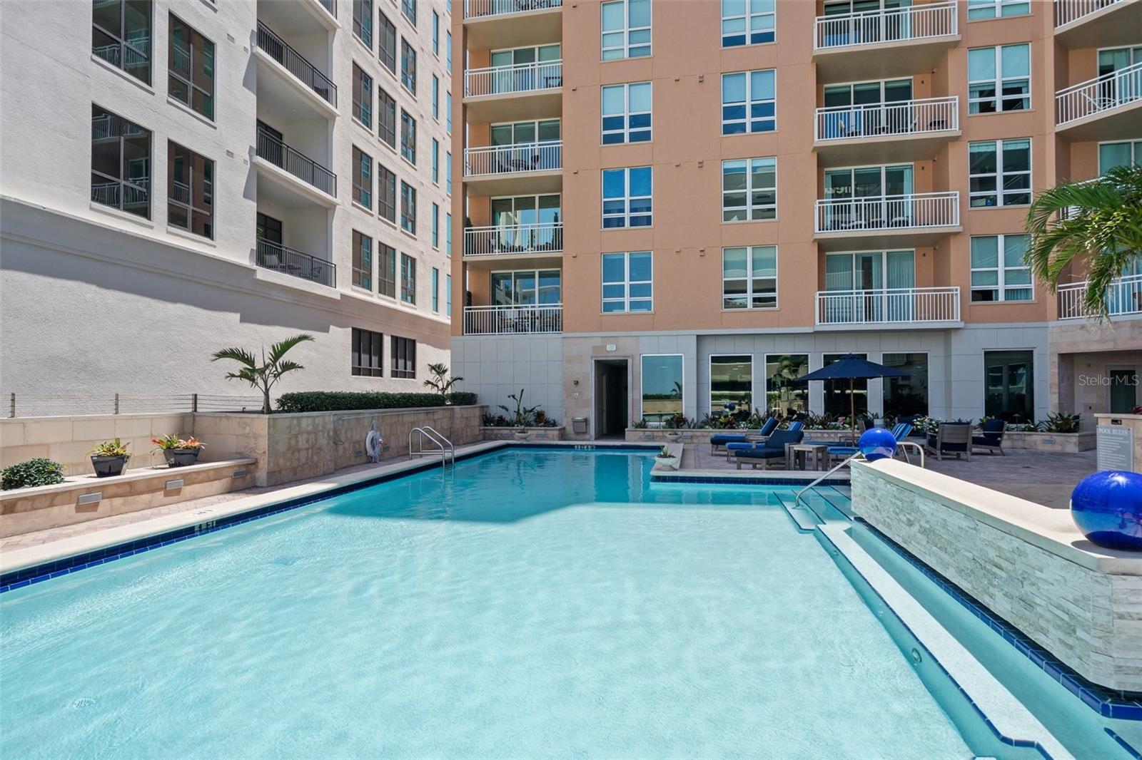 1350 MAIN RESIDENTIAL - Residential