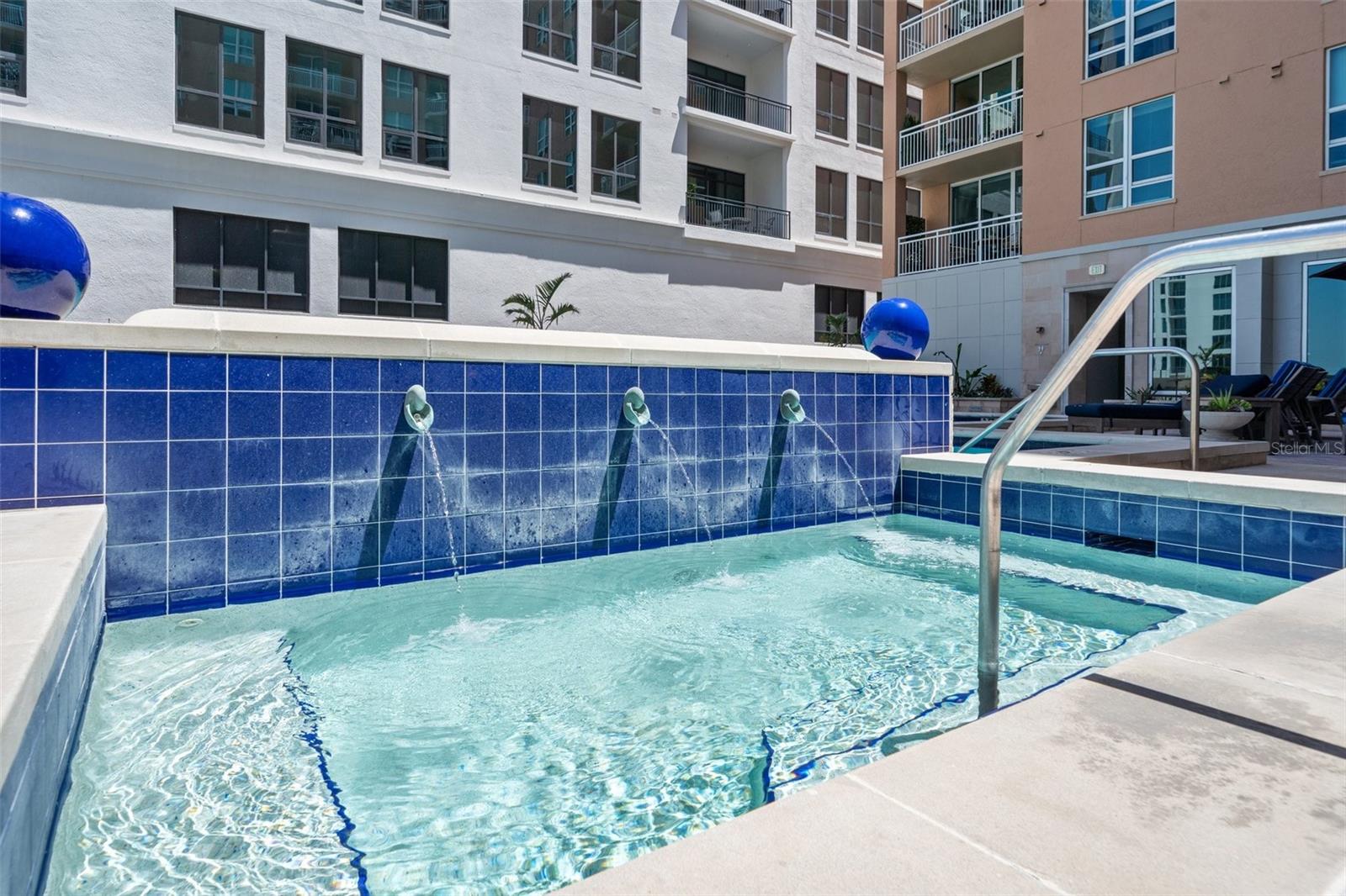 1350 MAIN RESIDENTIAL - Residential