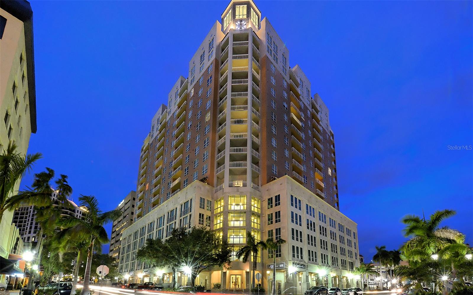 1350 MAIN RESIDENTIAL - Residential