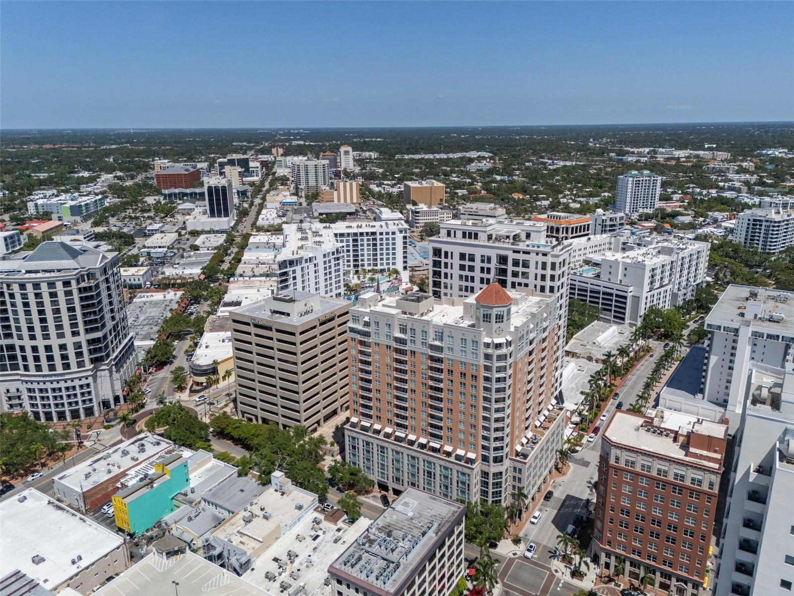 1350 MAIN RESIDENTIAL - Residential