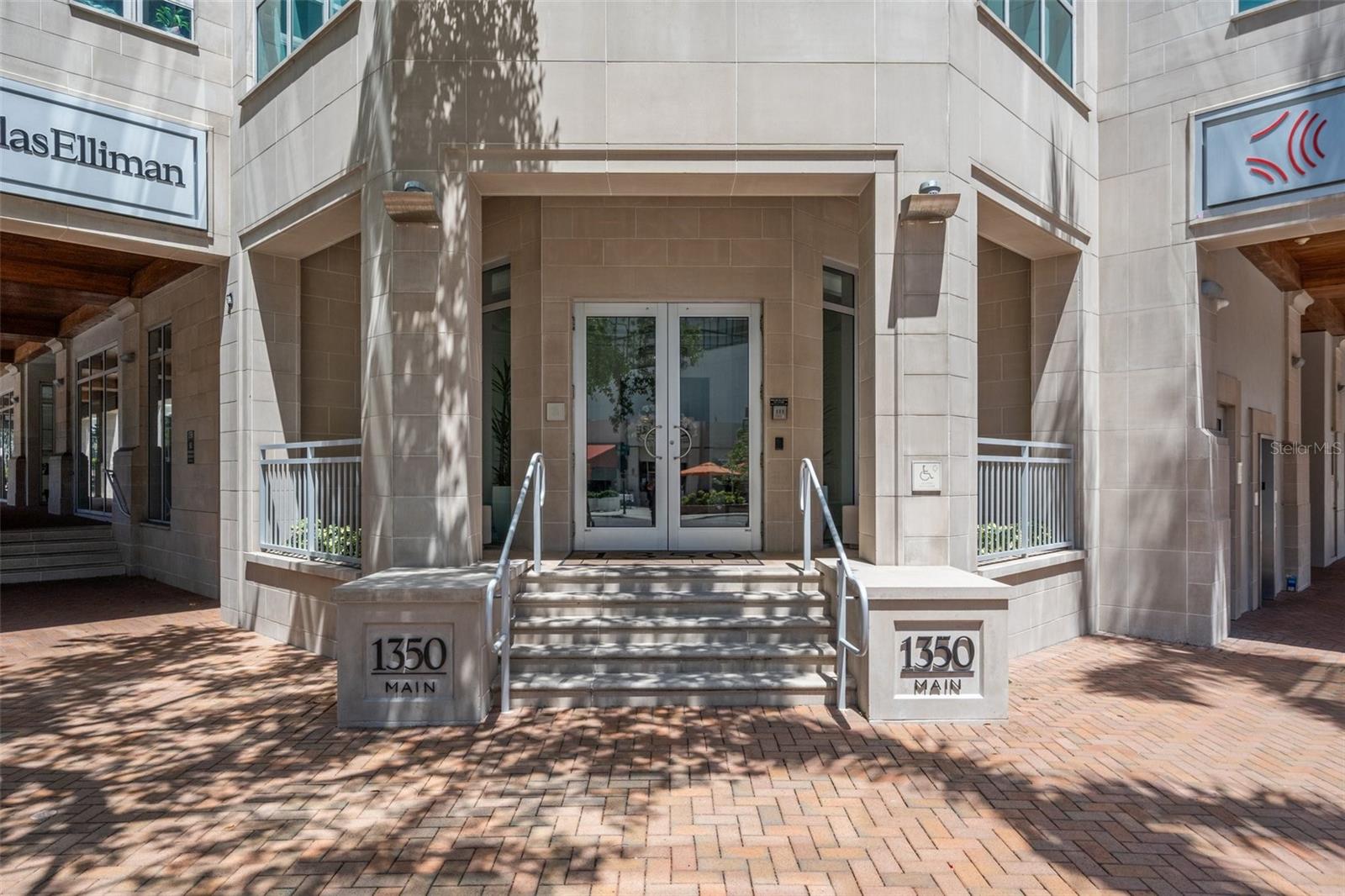 1350 MAIN STREET 1703