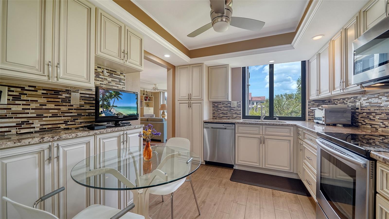 EXCELSIOR BEACH TO BAY 2 - Residential
