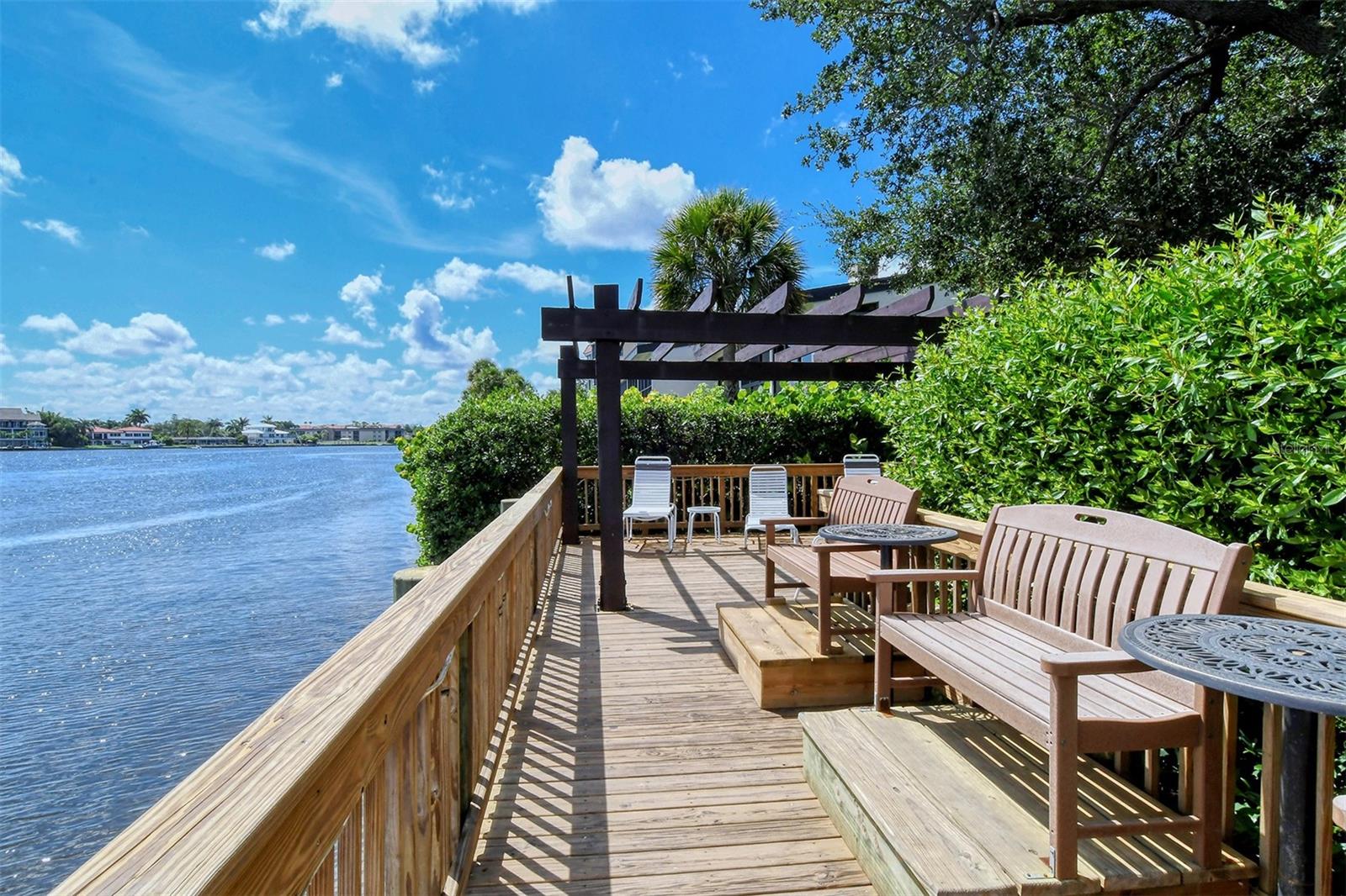 EXCELSIOR BEACH TO BAY 2 - Residential