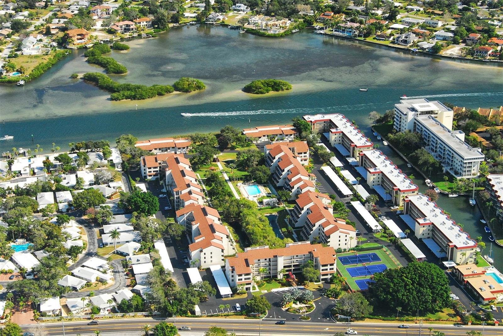 EXCELSIOR BEACH TO BAY 2 - Residential