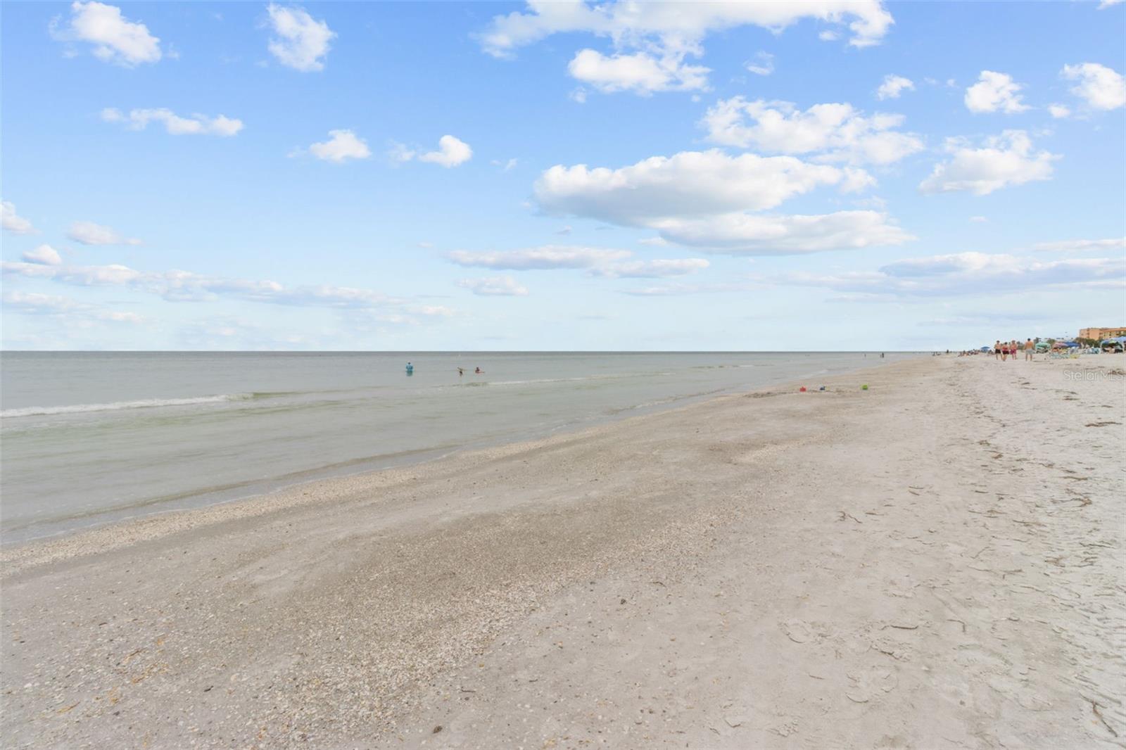 PARADISE ISLAND 1ST ADD - Land