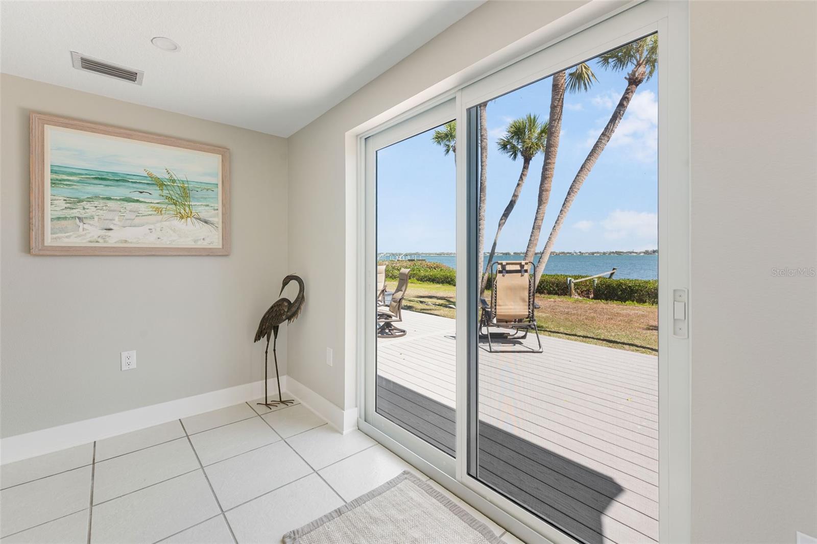 PELICAN SHORES - Residential