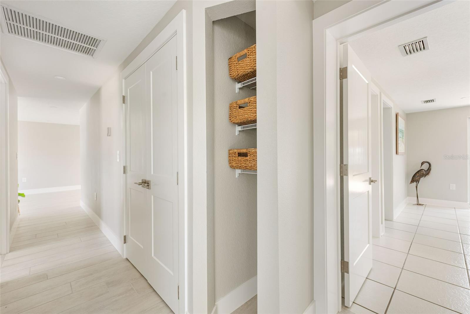 PELICAN SHORES - Residential