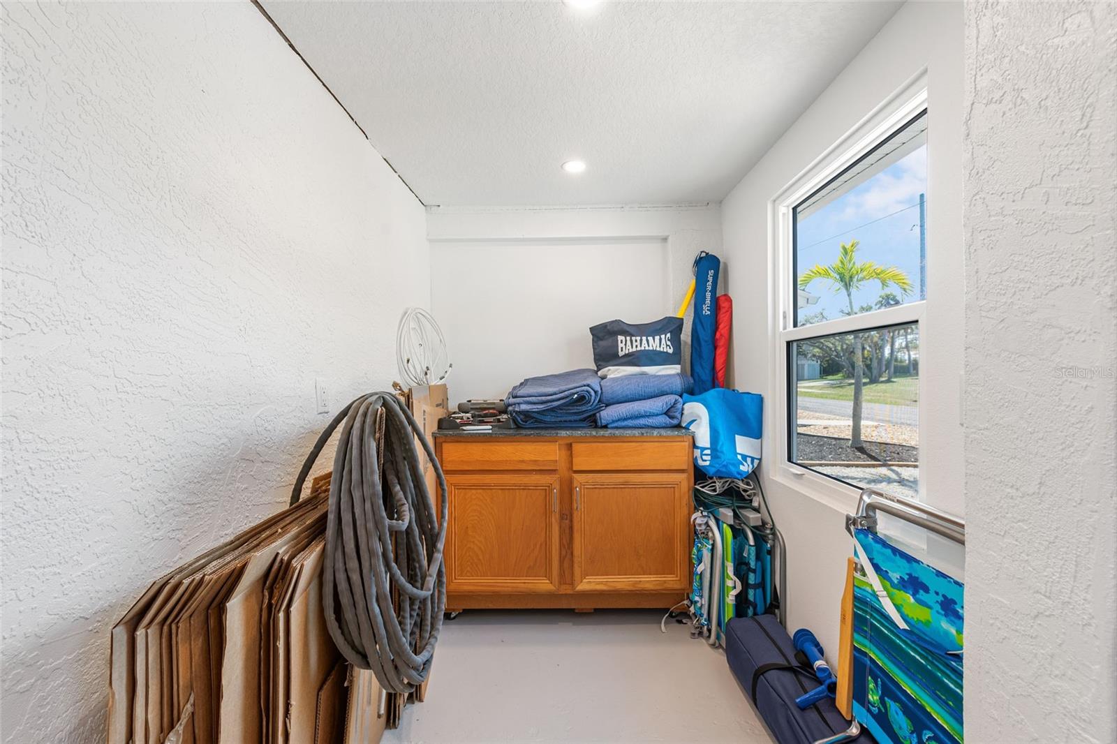 PELICAN SHORES - Residential