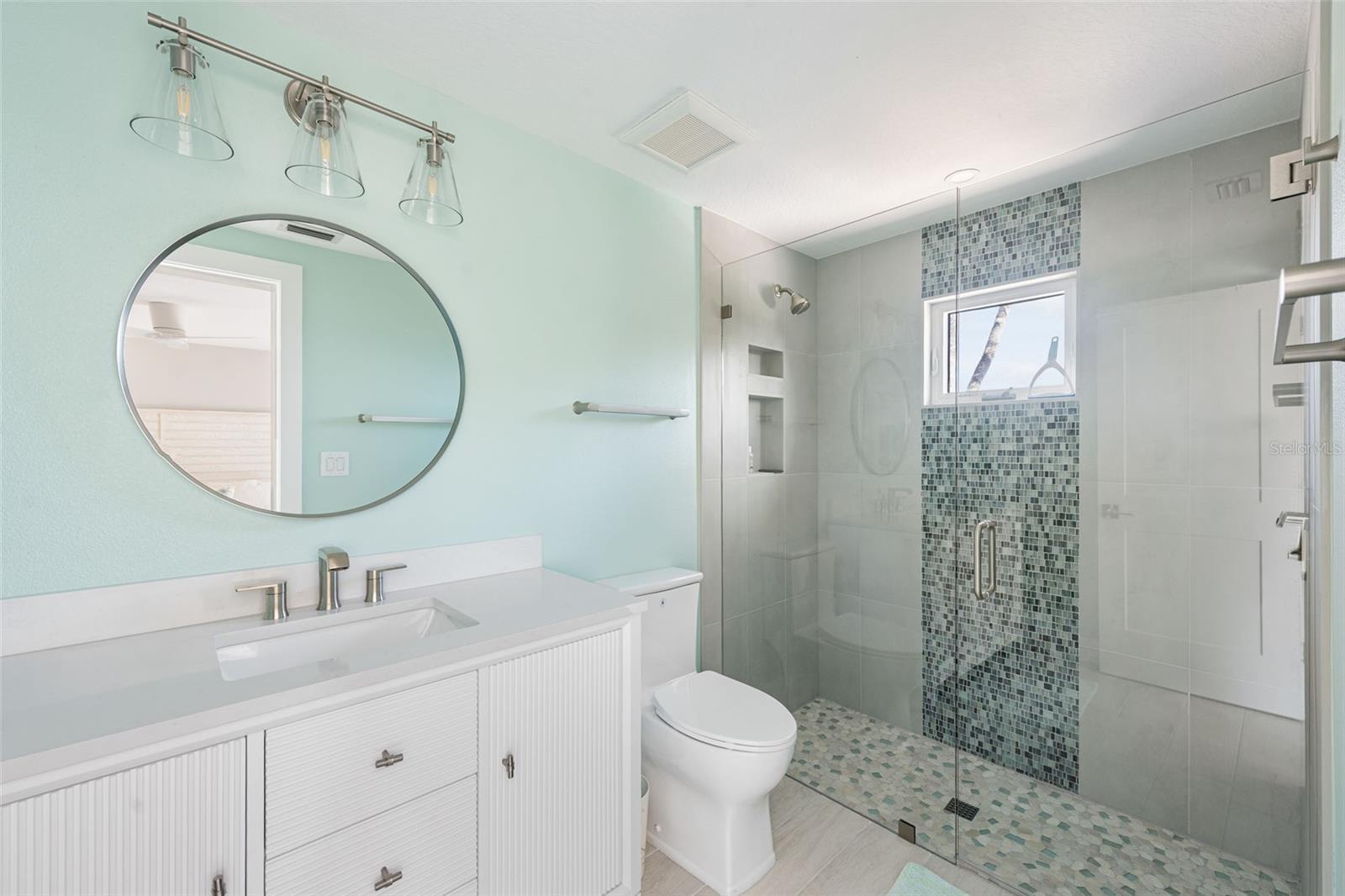 PELICAN SHORES - Residential