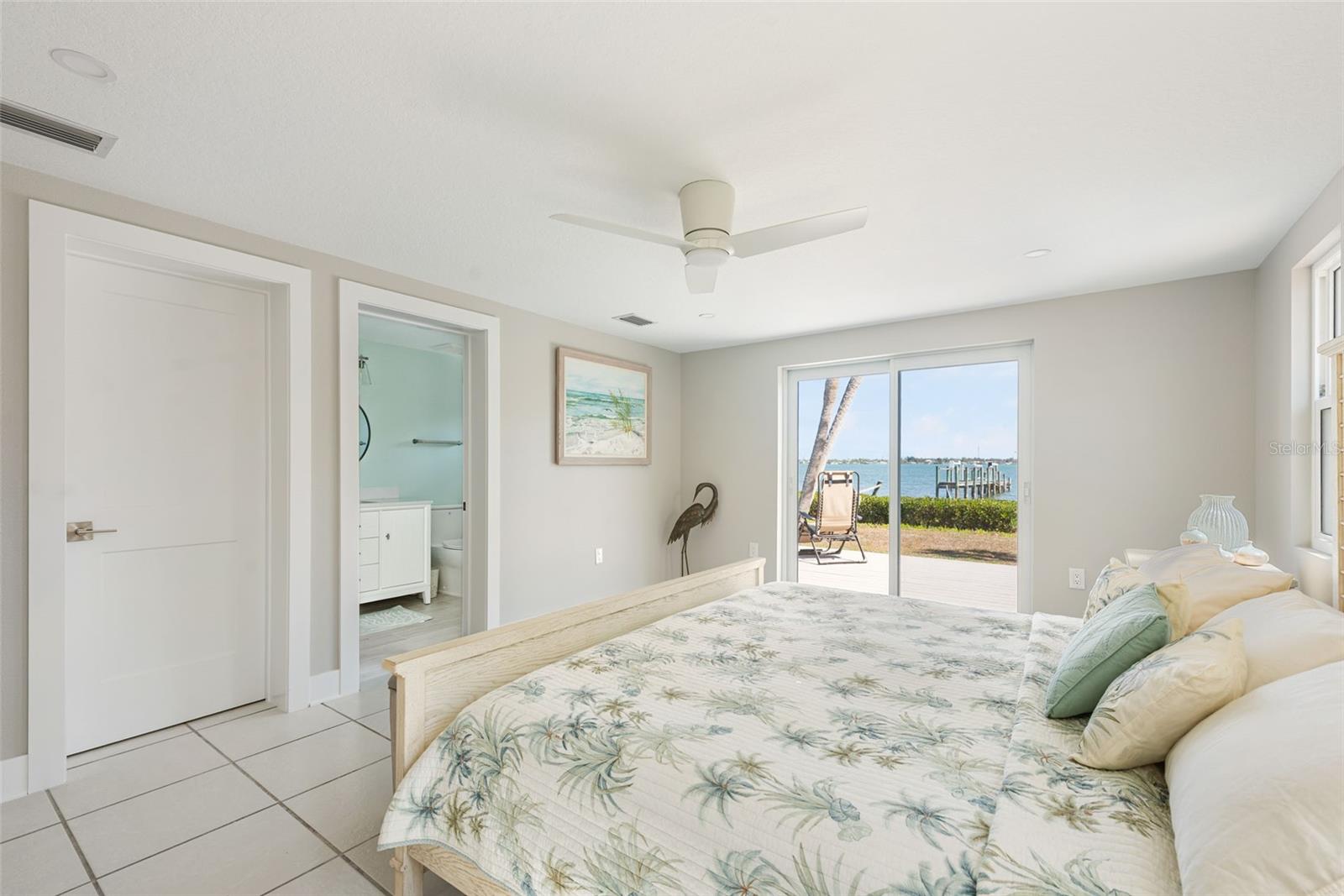 PELICAN SHORES - Residential