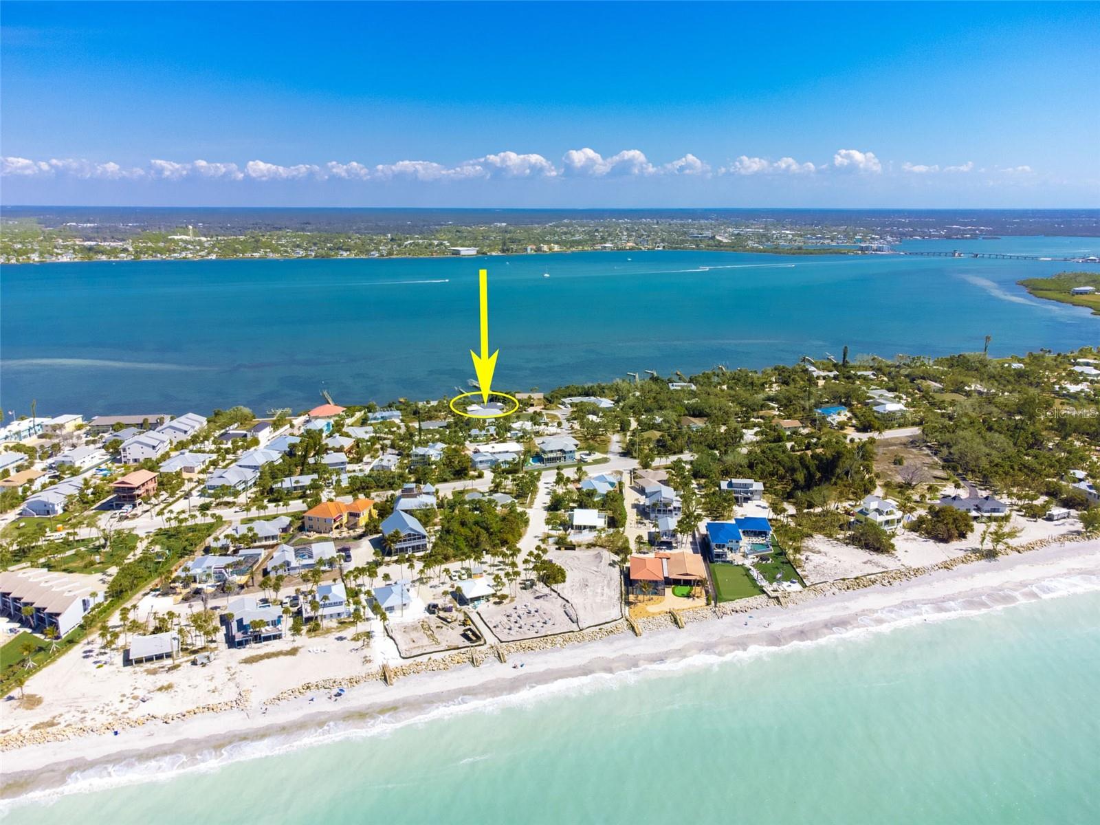 PELICAN SHORES - Residential