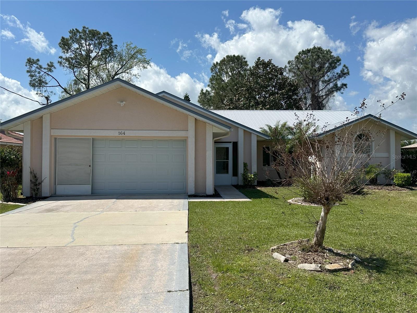 164 PARKVIEW DRIVE