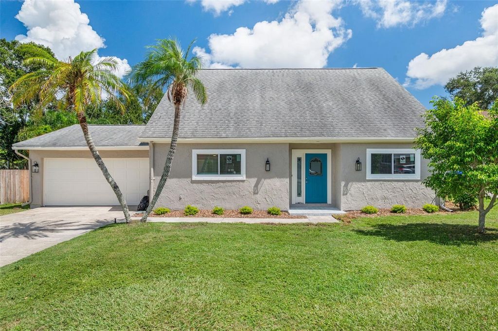 Photo of 1570 Coachlight Way, Dunedin, FL 34698 (MLS # TB8422874)