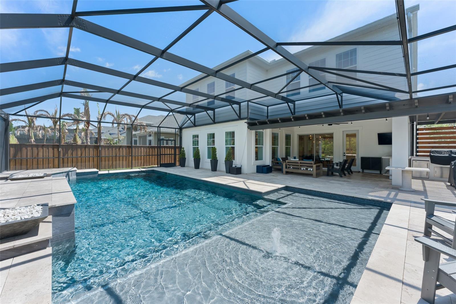 LAUREATE PARK - Residential