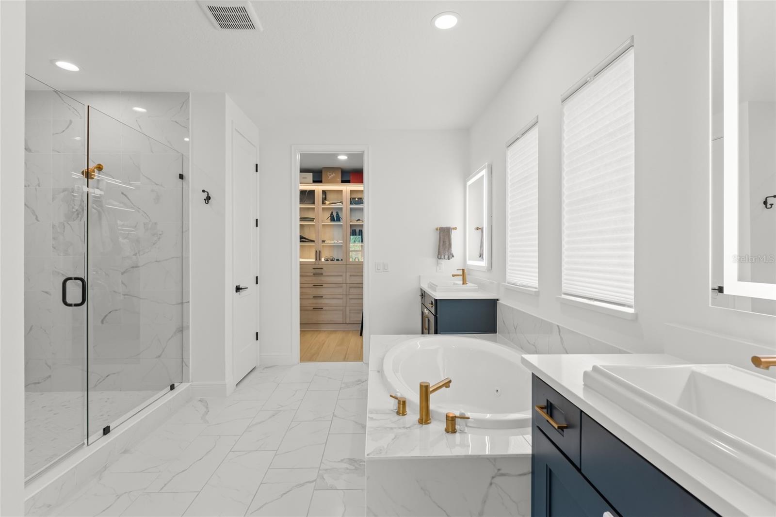 LAUREATE PARK - Residential