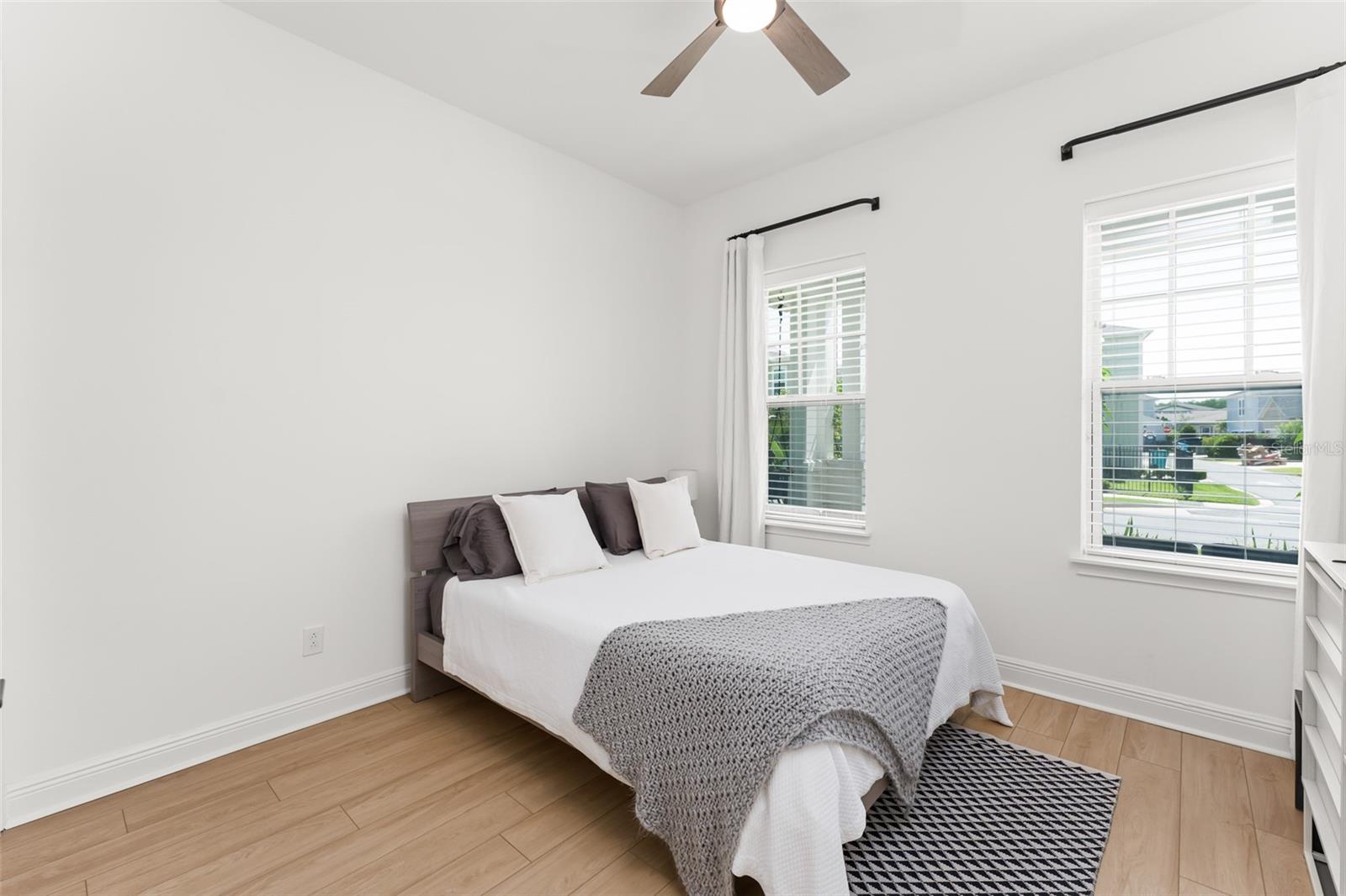 LAUREATE PARK - Residential