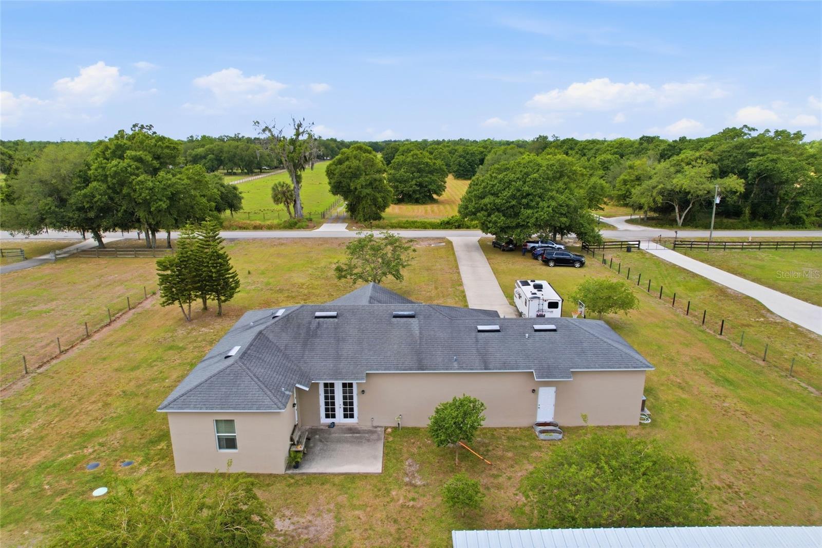 SUNBURST ACRES - Residential