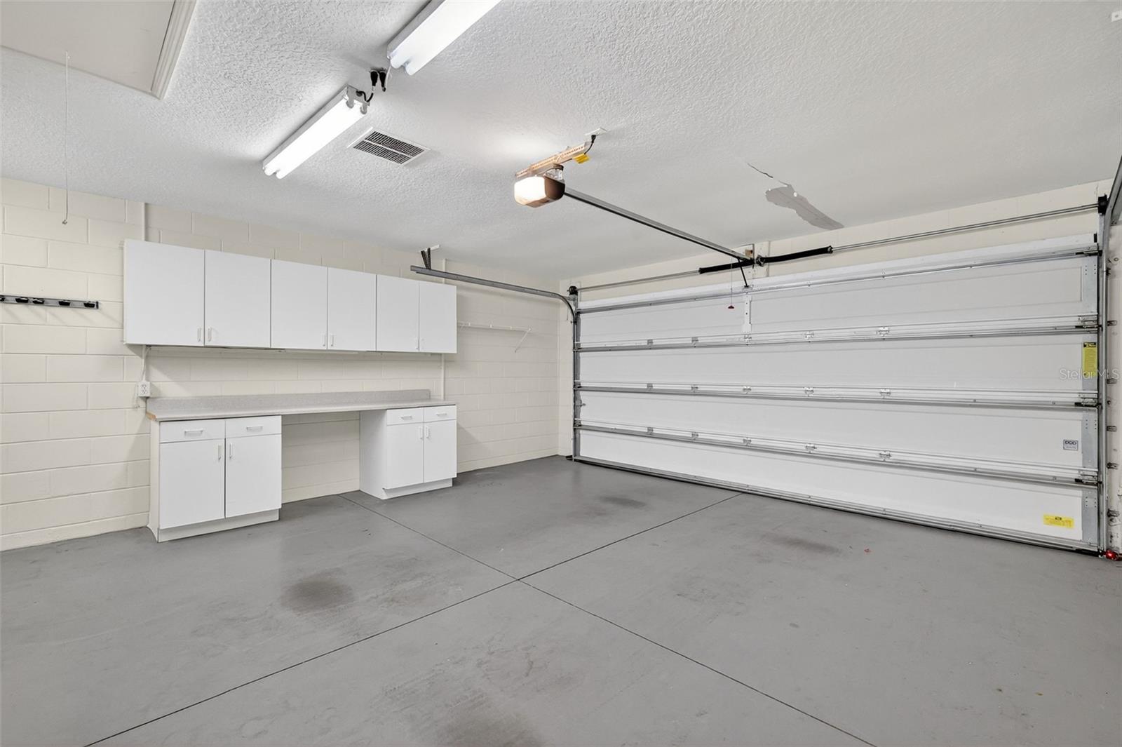 LAKEWOOD RIDGE - Residential