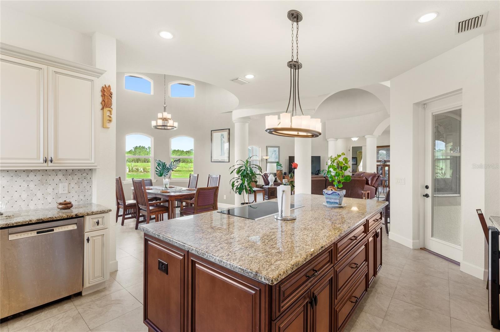 ORLANDO PINES #A-49 UN III - Residential