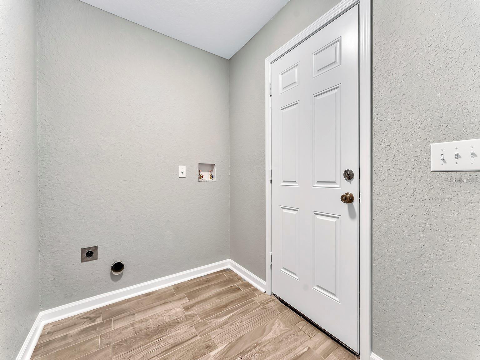 DAYTONA PARK ESTATES SEC B - Residential