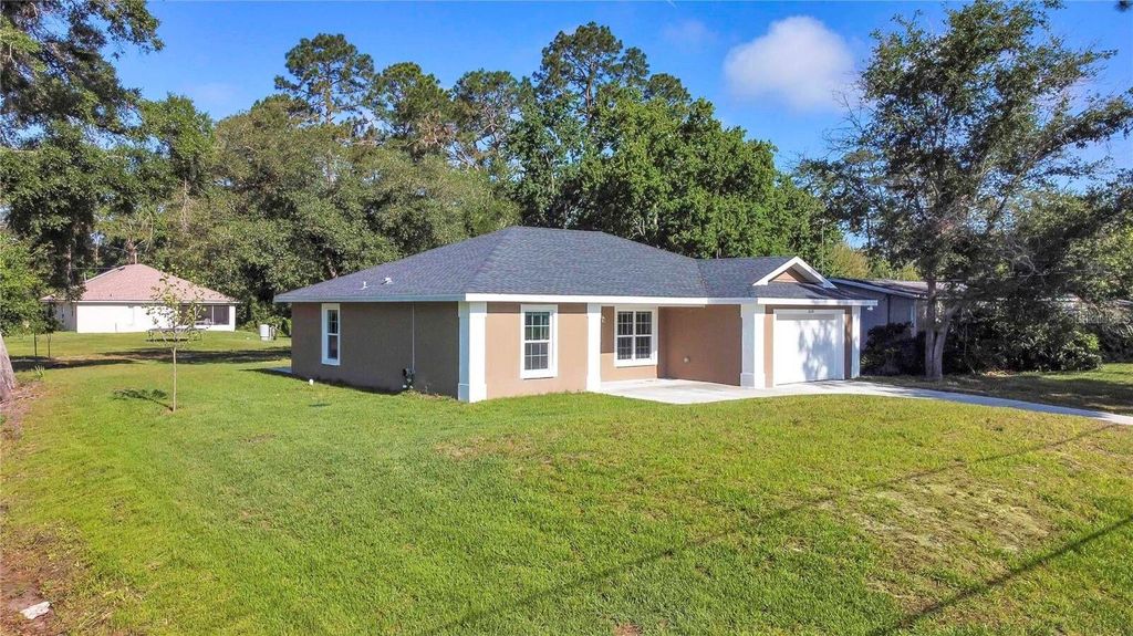 Photo of 2008 Central Parkway, Deland, FL 32724 (MLS # O6350839)
