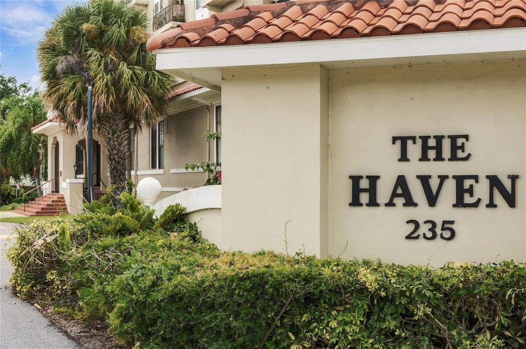 Photo of 235 6th Street NW #307, Winter Haven, FL 33881 (MLS # L4963651)