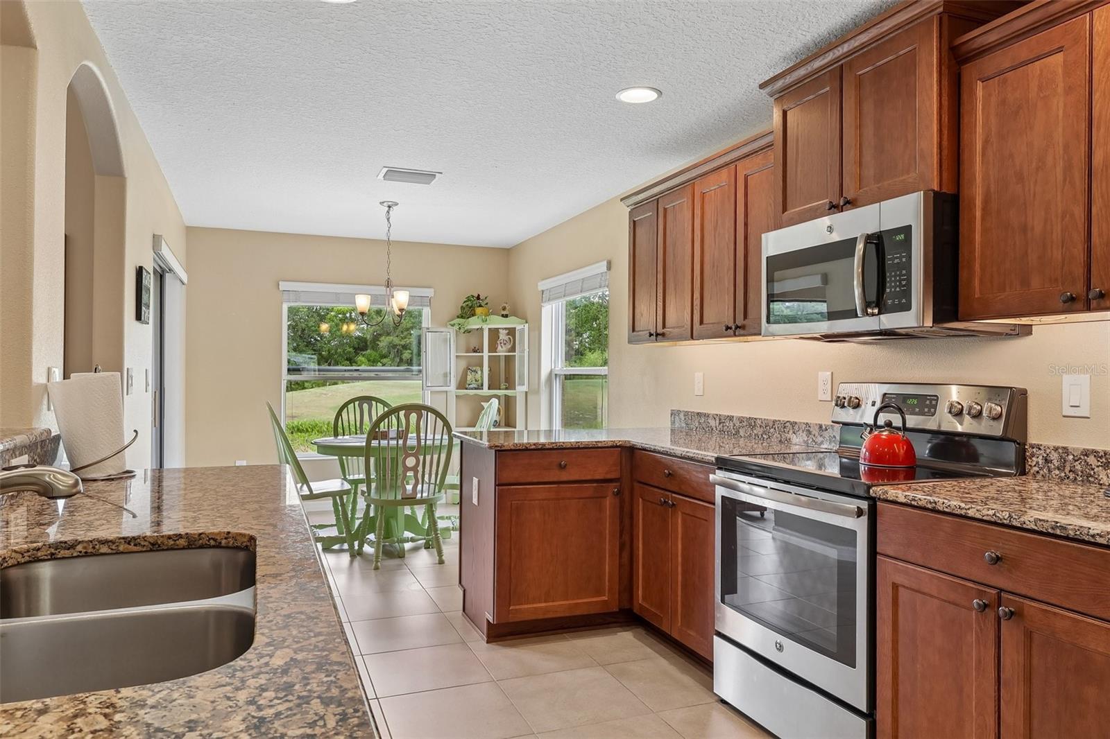 LEESBURG ARLINGTON RIDGE PH 02 - Residential