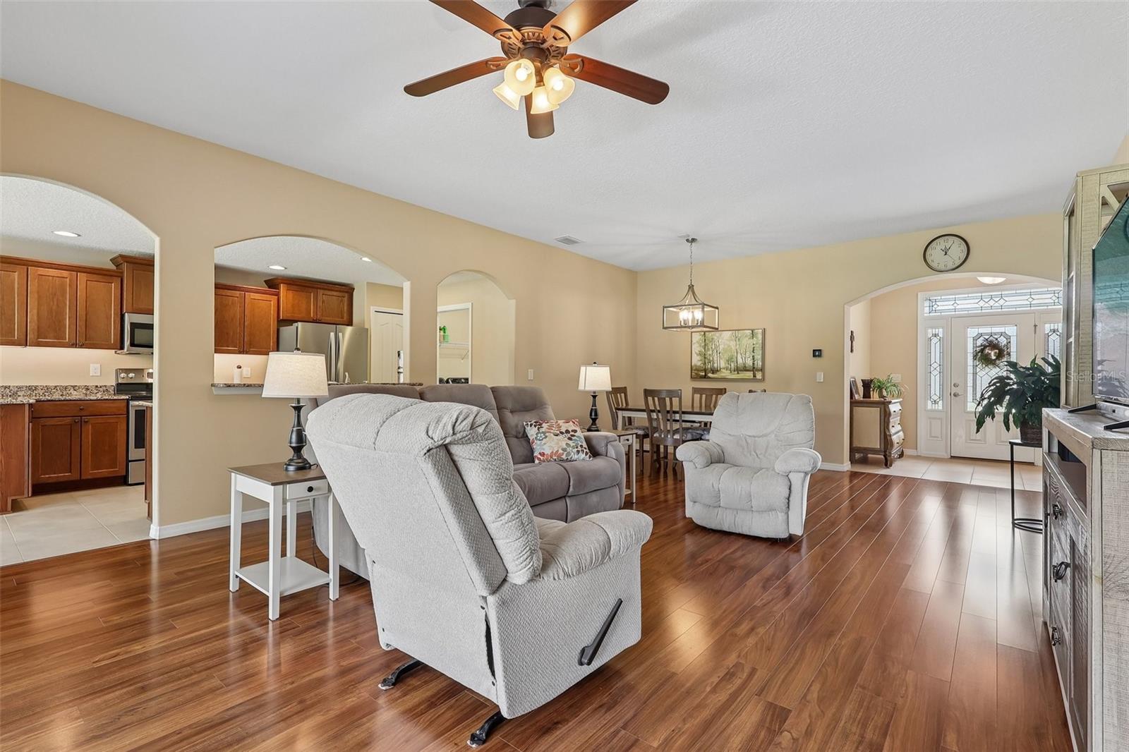 LEESBURG ARLINGTON RIDGE PH 02 - Residential