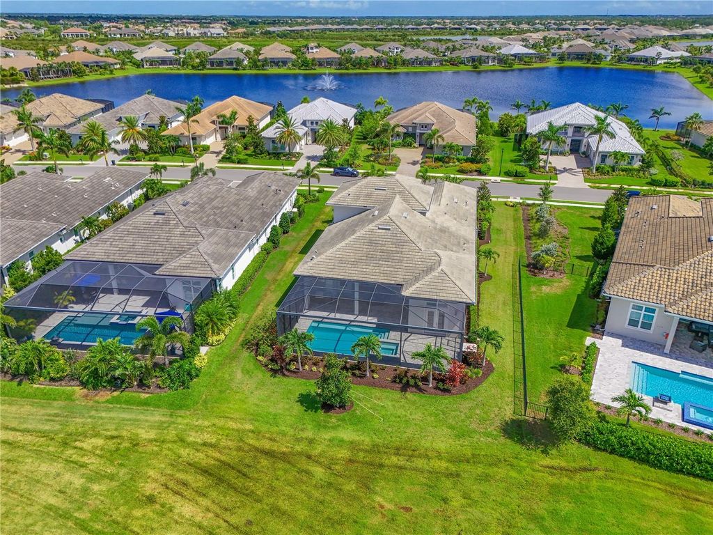 Photo of 17110 Verona Place, Lakewood Ranch, FL 34202 (MLS # A4656247)