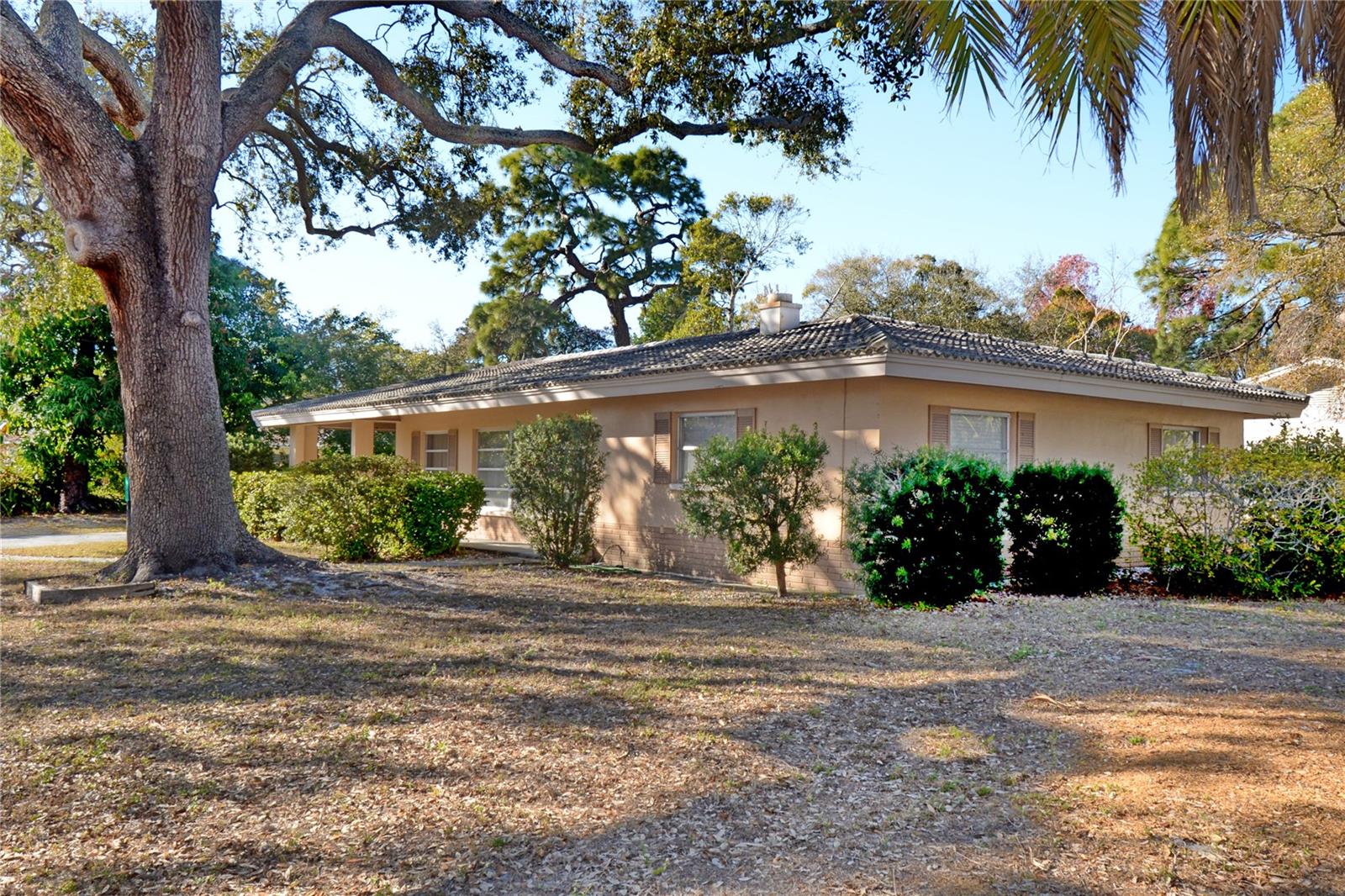 PASADENA ESTATES SEC F - Residential